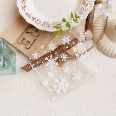 Transparente Schneeflocke Geschenk Verpackungstasche Selbstklebende Süßigkeitentasche Klare Kekstüten Kunststoff Cellophan Treat Bag Für Feiertag Party Dekoration