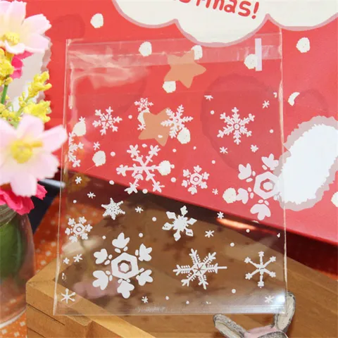 Transparente Schneeflocke Geschenk Verpackungstasche Selbstklebende Süßigkeitentasche Klare Kekstüten Kunststoff Cellophan Treat Bag Für Feiertag Party Dekoration
