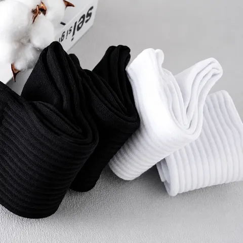 Men Women Cotton Crew Socks Casual Letter Print Sports Long Tube Socks Athletic Breathable Deodorant Fashion Hosiery