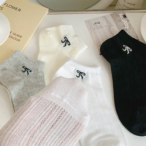 Women's Sweet Bowknot Mesh Short Socks Breathable Hollow Out Lolita Style Casual Ankle Socks Summer Polyester Socks