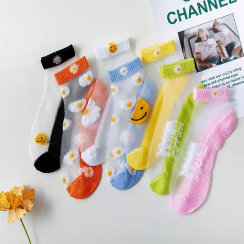 Women Daisy Flower Glass Silk Boat Socks Mesh Breathable Ultra Thin Invisible Summer Ankle Socks Smiley Pattern Printed Soft Socks