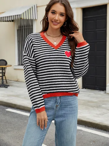 Women's V-Neck Striped Sweater Heart Patch Embroidered Knit Pullover Casual Long Sleeve Top Valentine's Day Clothing
