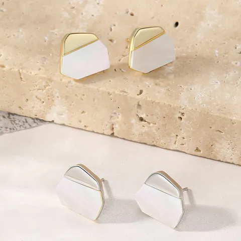 Minimaliste Irrégulier Blanc Nacre Boucles d'Oreilles Clous Tige Argent 925 Or Argent Plaqué Bijoux Géométriques