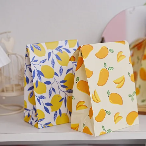 Ins Style White Kraft Paper Gift Bag Fresh Fruit Pattern Printed Treatment Candy Pouch For Wedding Party Favors Wrapping Supply