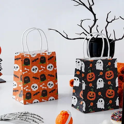 Halloween Cartoon Paper Gift Bag Mini Small Pumpkin Skull Ghost Printed Favor Packaging Handbag With Handle For Festival Treats Party Supplies