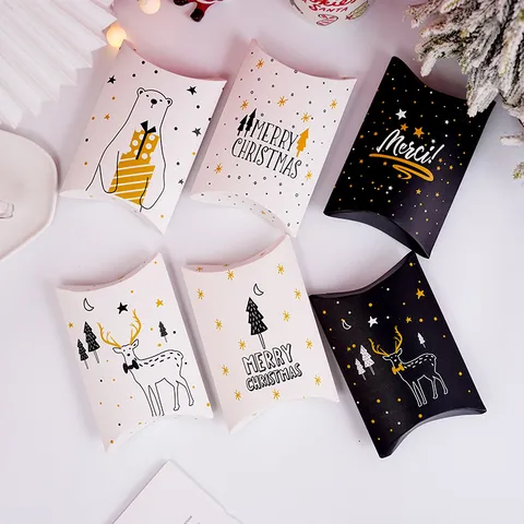 Scatola Regalo di Natale Dorata a Forma di Cuscino in Cartoncino per Caramelle e Feste Con Stampa di Renna e Orso Polare