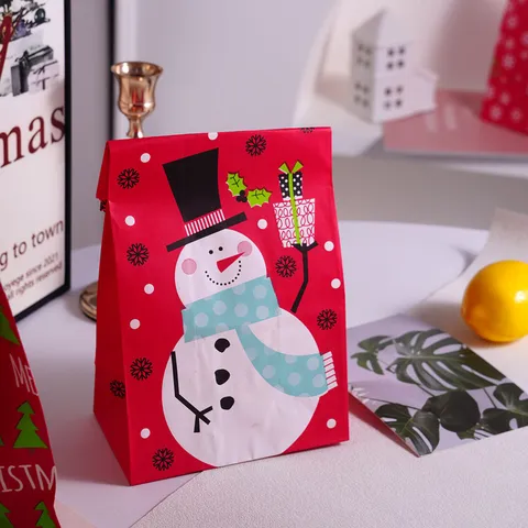 Sacchetto Regalo in Carta di Natale Cartone Animato Pupazzo di Neve Albero di Natale Babbo Natale Pattern Confezione Regalo Festiva Senza Manico per Festa Ornamenti Regali Bambini