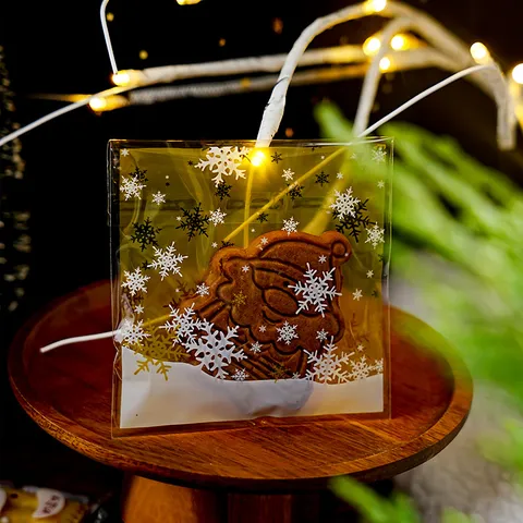 Christmas Snowflake Print Self Adhesive Plastic Gift Bag Clear Candy Cookie Pouches Ornament Packing Bag For Festive Party Favors