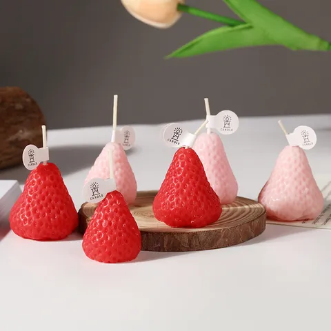 Bougie Parfumée Fraise Simulée Jolie Bougie d'Aromathérapie en Forme de Fruit Cadeau de Fête d'Anniversaire Créatif Décoration Maison