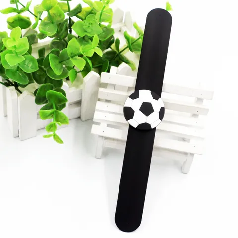 Bracelets Claque en Silicone Ballon de Sport pour Enfants Football Basketball Volleyball Bracelet Souple Fête Jouet Cadeau