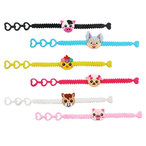 Süßes Cartoon Bauernhoftier PVC Armband Verstellbares Herzloch Armband Für Kinder Geburtstag Party Mitbringsel Dekorativer Schmuck Kleine Geschenke