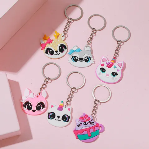 Niedliche Zeichentrickfilm Tier PVC Weichgummi Schlüsselanhänger Kreative Katze Einhorn Hirsch Auto Schlüsselring Rucksack Charme Dekorative Anhänger Zubehör