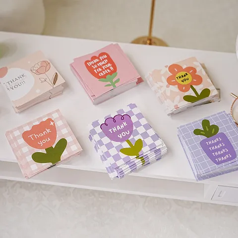 Biglietti da Messaggio in Stile Pastorale Carta Patinata Stampati a Colori Motivo Floreale Tulipano Plad Decorazione Bouquet Regalo Puntelli Foto Biglietti Auguri