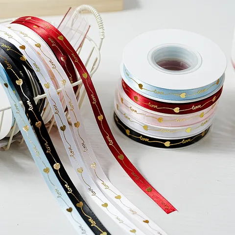 Nastro di Raso Rotolo Cuore Amore Dorato Nastro per Confezioni Regalo Decorazione Pasticceria Mazzi di Fiori Fai da Te Accessori