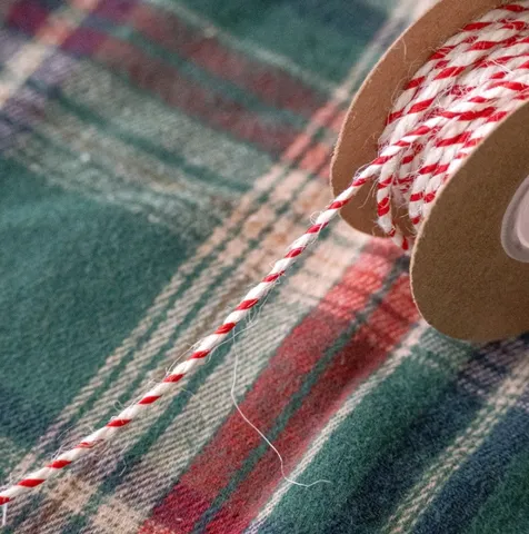 Christmas Red White Striped Hemp Twine Roll For Gift Wrapping DIY Craft Rustic Holiday Gift Box Decorative Twine String Packing Ribbon
