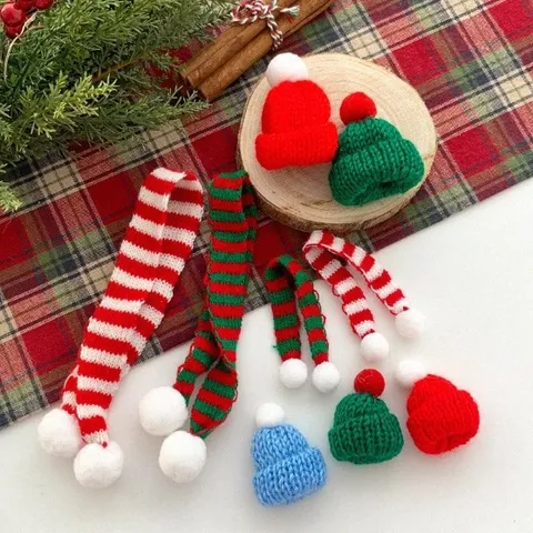 Mini Bufanda de Navidad Decoración Festiva para Botellas de Vino Linda Bufanda Pequeña a Rayas de Punto Con Pompones Adorno Navideño para Botella de Té con Leche