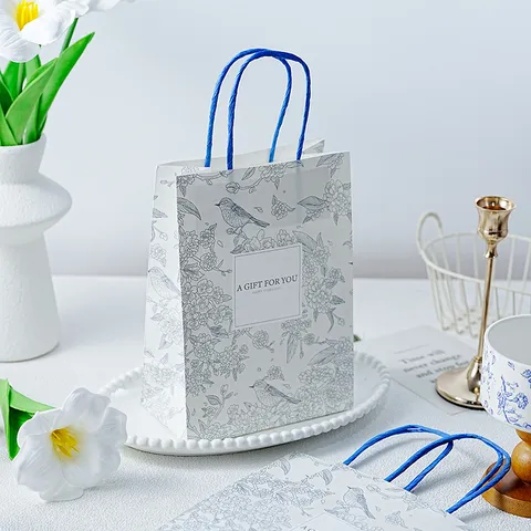 Fris Pastoraal Papieren Geschenkzakje Bloemen Vogel Bedrukt Handvat Tote Bag Voor Moederdag Viering Festival Geschenken Verpakking