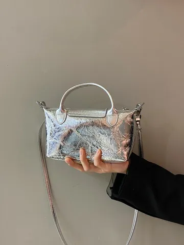 Borsa a Mano Dumpling Plissettata alla Moda da Donna in Pelle PU Piccola Borsa a Tracolla con Manico Superiore Lucentezza Metallica