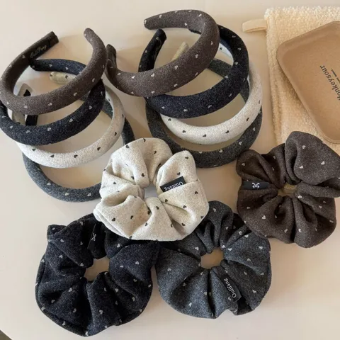 Chouchous en Laine de Style Coréen Motif Points Coeur Élégant Serre-tête Plissé Élastiques pour Queue de Cheval Haute Automne Hiver Accessoires Cheveux pour Femmes Filles Quotidien