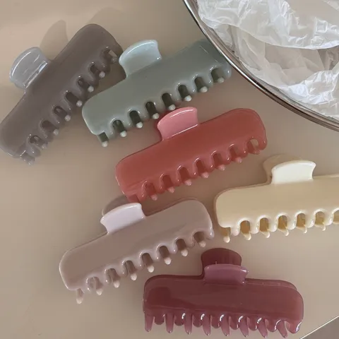 Pince à Cheveux Française Gelée Taille Moyenne Pince Requin en Résine Accessoires de Coiffure Pour Femmes