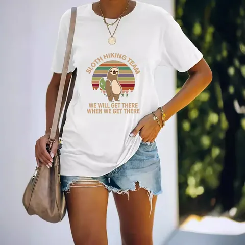 Dames Casual Polyester T-Shirt Sloth Hiking Team Bedrukt Korte Mouw Ronde Hals Losjes Graphic Tee Top