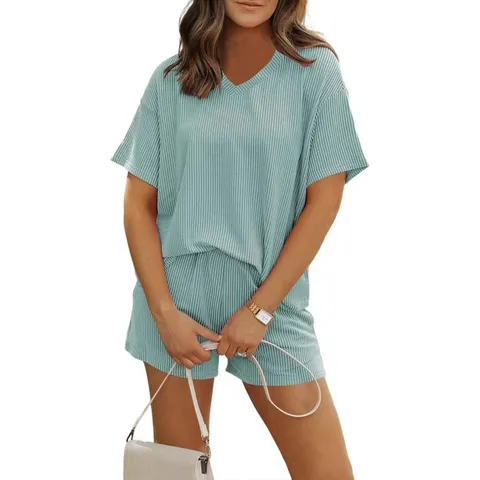 Γυναικείο Καλοκαιρινό Casual Σετ Δύο Κομματιών V-Neck Κοντομάνικο Top και Matching Shorts Solid Color Ribbed Knit