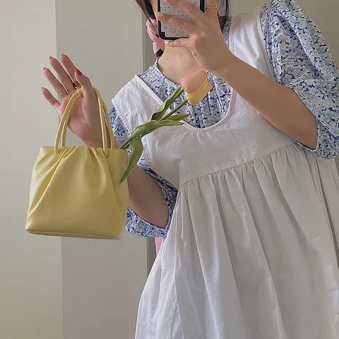Women's PU Leather Solid Color Pleated Mini Top Handle Crossbody Bag Casual Fashion Handbag For Daily Outing
