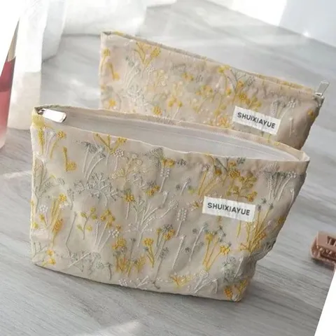Retro Literary Elegant Portable Toiletry Bag Cotton Botanical Floral Embroidery Cosmetic Organizer Handbag