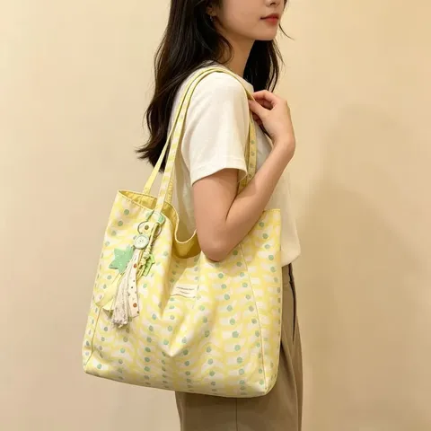 Large Capacity Double Sided Wavy Pattern Canvas Tote Bag Casual Simple Commuting Lazy Handbag Women Shoulder Bag