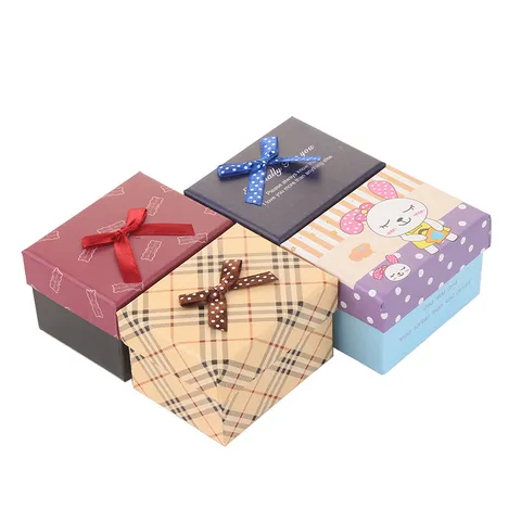 Koreaanse Stijl Cartoon Papier Geschenkdoos Kleine Doosjes Verjaardag Geschenkverpakking Snoepdoos Met Lint
