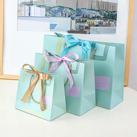 Frisse Geschenk Papiertassen met Vierkante Bodem en Verpakking met Strik voor Bruiloft Verjaardag Feest