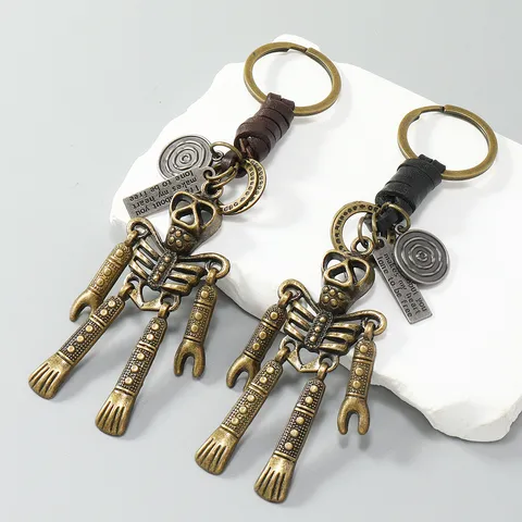 Vintage Punk Metall Bewegliche Totenkopf Roboter Schlüsselanhänger Geflochtene Rindleder Seil Auto Schlüsselring Anhänger Für Herren Damen Lässig Schmuck