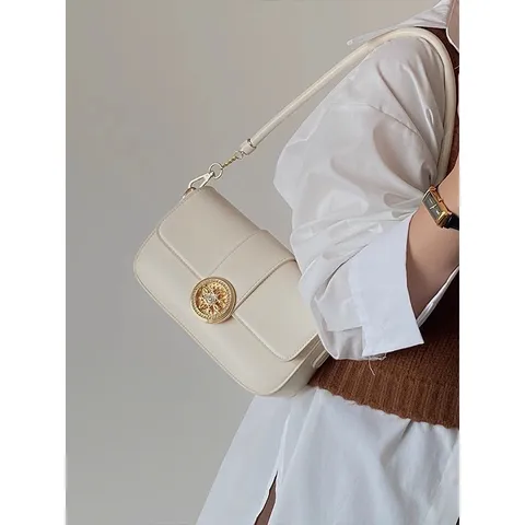 Sac Sous Les Bras Mode Femme Cuir PU Sac Baguette Vintage Sac Bandoulière Avec Chaîne En Métal Et Boucle Quotidien