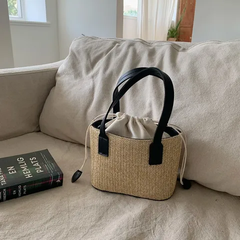 Womens Straw Woven Bucket Bag Summer Vacation Casual Handbag PU Leather Handle Drawstring Crossbody Bag