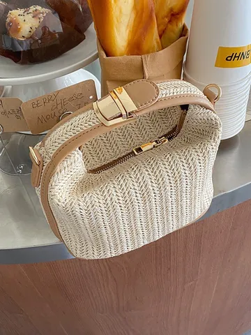Γυναικεία Τσάντα Χιαστί από Άχυρο Vintage Casual Τσάντα Ώμου Μικρή Καλοκαιρινή Τσάντα Παραλίας με Χερούλι