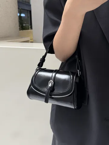 Borsa a Tracolla Retro in Pelle PU da Donna Piccola Borsa Quadrata Tinta Unita Borsa a Spalla Giornaliera Borsetta