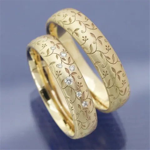 Moda Europea e Americana Lusso Lega Strass Inciso Vite Floreale Coppia Anello Matrimonio Set