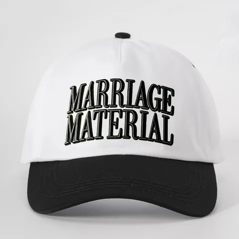 Unisex Polyester Embroidered Letter Baseball Cap Contrast Color Colorblock Curved Brim Sunshade Outdoor Sports Hat Adjustabe Casual Trucker Cap