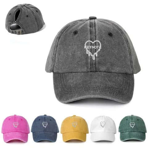 Damen Casual Wasgewaschenes Polyester Baseballkappe Verstellbar Outdoor Sonnenschutz Herz Buchstabe Bedruckt Sport Dad Hat