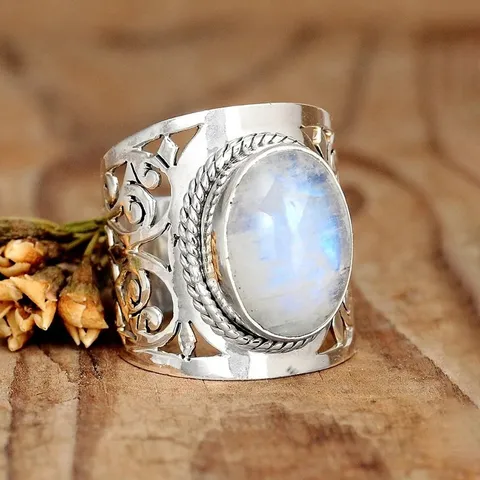 Vintage Ethnic Copper Hollow Carved Patterned Ring With Oval Imitation Moonstone Rhinestone Geometric Band Ring For Women Jewelry Gift