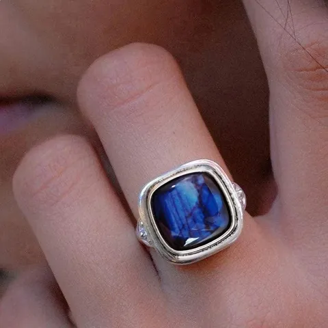 Anillo de Cobre Vintage Artístico para Mujer Efecto Envejecido Cuadrado Corazón Gema Azul Geométrico Joyería de Mano Galvanizado Fiesta