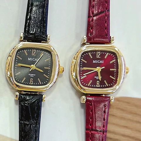 Vintage Quadratische Quarzuhr Legierung Gehäuse Lederarmband Elegant Retro Stil Armbanduhr Für Damen Akademie Preppy Stil Schmuck Geschenk