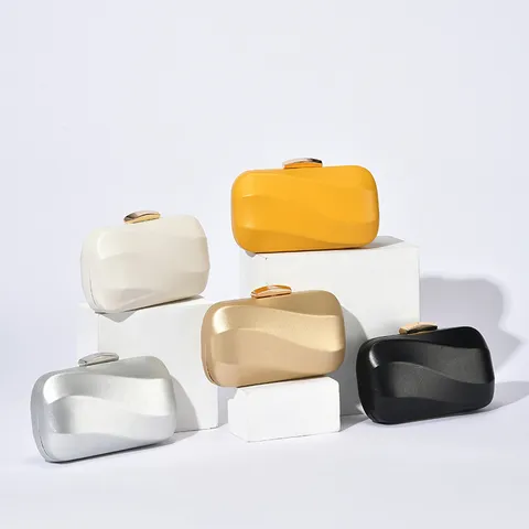 Women Fashion Evening Bag Solid Color PU Leather Hard Shell Clutch Purses Metal Lock Banquet Party Shoulder Bag