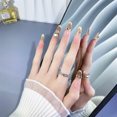 Uñas Postizas Press On Hechas a Mano Lujo Oro Nude Degradado Ojo de Gato Gema Estrás Conjunto de Uñas Postizas Largas