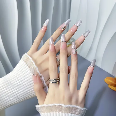 Handmade Press On Nails Nude Pink Gradient Cat Eye Rhinestone Chain Long Coffin Almond Stiletto Fake Nails Set