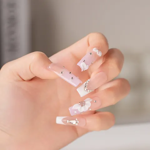 Uñas Postizas Press On Hechas a Mano Degradado Rosa Blanco Uñas Postizas Flores Estrás Uñas Postizas Largas Press On Para Mujeres Nail Art