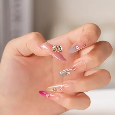 Uñas Postizas Degradadas Hechas a Mano Almendra Larga Con Estrases y Detalles Florales para Mujer Arte de Uñas Diario