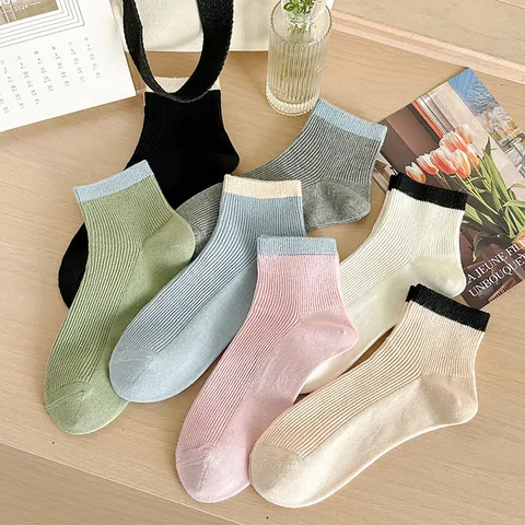 Women Casual Cotton Crew Socks Minimalist Striped Colorblock Cuff Mid Tube Socks Spring Summer Daily Wear