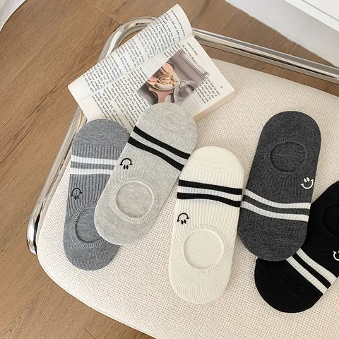 Women's Cute Smiley Face Embroidered Invisible Boat Socks Summer Thin Breathable Cotton Casual Striped Short Socks