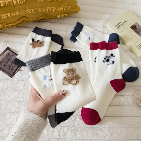 Women's Winter Thickened Warm Wool Socks Cute Cartoon Bear Flocking Contrast Color Mid-Calf Casual Sweet Hosiery